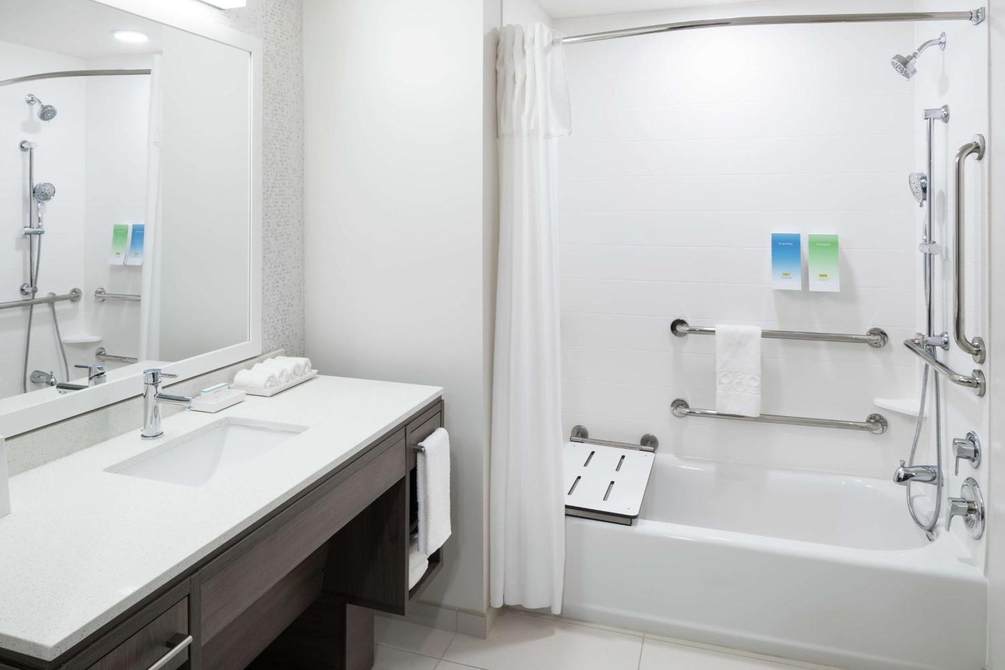 Home2 Suites By Hilton Orlando Airport Exterior foto